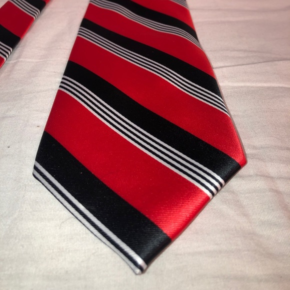 Men’s Wolfmark Neckwear Striped Tie - Picture 2 of 4